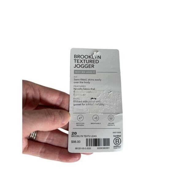 Athleta Brooklyn Textured Jogger NEW‎ - Picture 4 of 6